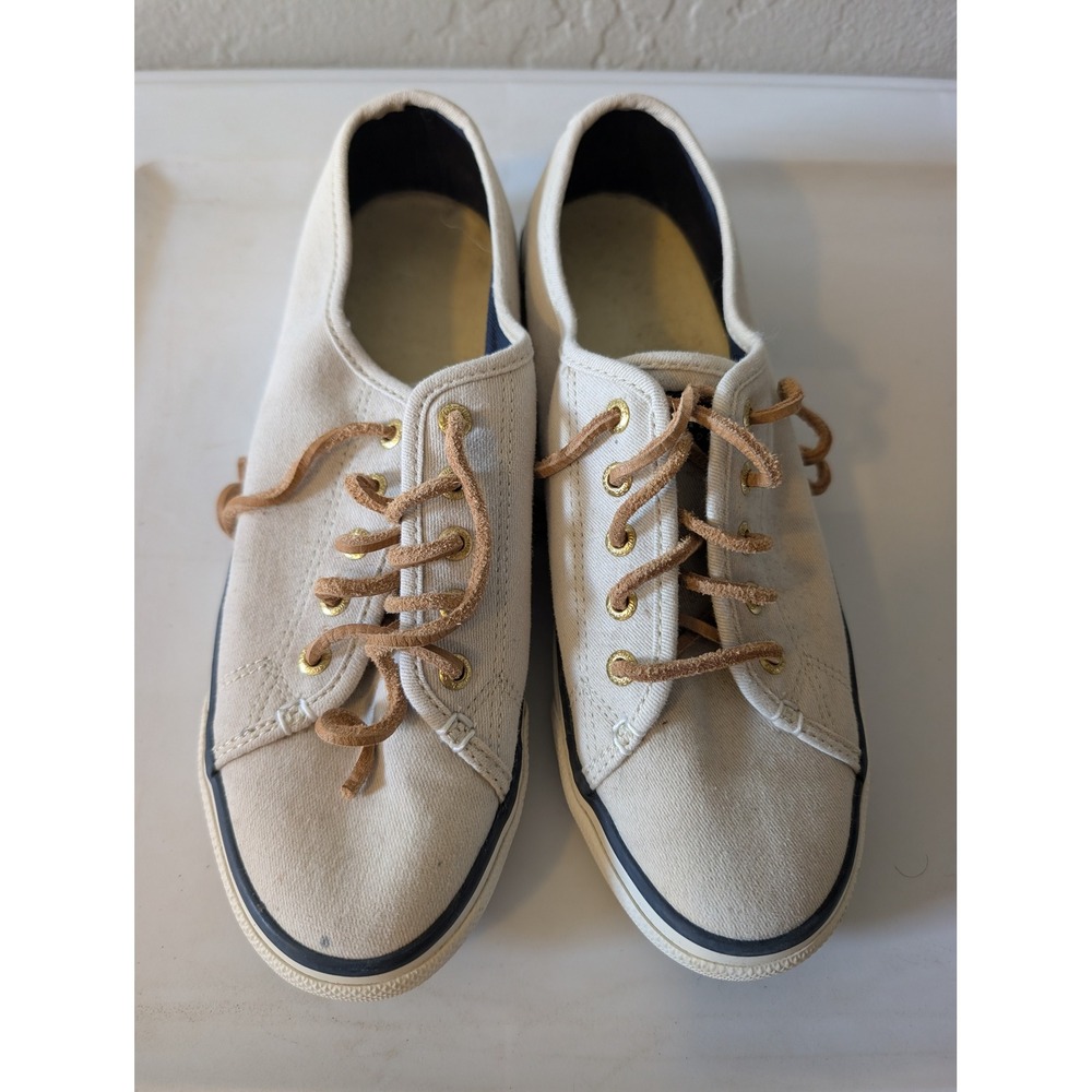 Sperry Womens sz 7.5 Cream Canvas Sneakers Gold Eyelets Leather Laces Preppy